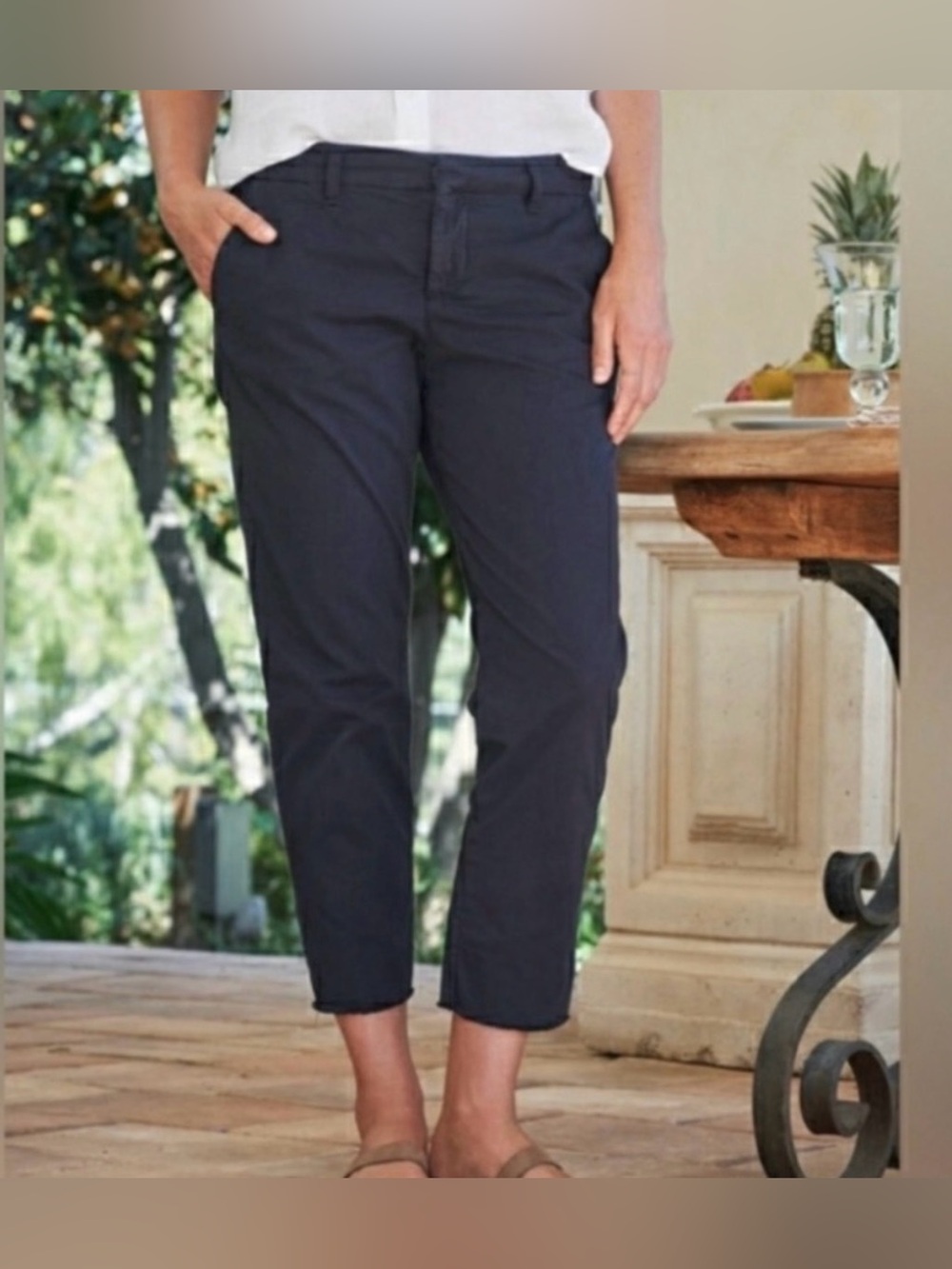 Frank & Eileen Wicklow
The Italian Chino Pants size 12